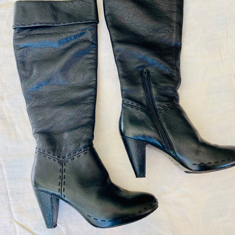 Gentle Souls top quality black leather boots